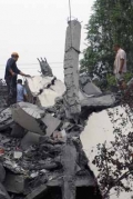 Governo chinês admite que terremoto já matou mais de 12 mil pessoas chinacapa