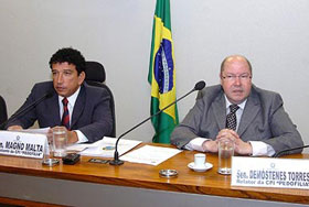 Senadora nega acordo para encerrar CPI dos Cartões e diz que vota acareação amanhã cpi