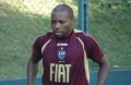 Galo poderá ter César Prates e Yuri contra o Santos cesar