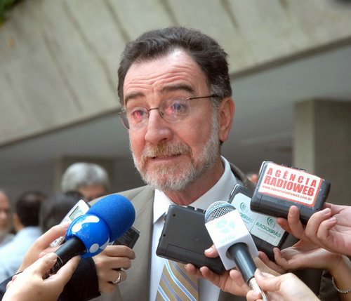 PT define Patrus Ananias como candidato ao Governo de Minas