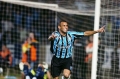 Grêmio mantém a ponta e Cruzeiro cai para o terceiro lugar gremio