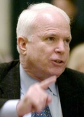 McCain reduz vantagem de Obama, mostra pesquisa mac