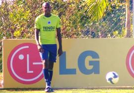 Adilson Batista tem dificuldades para escalar o Cruzeiro leo