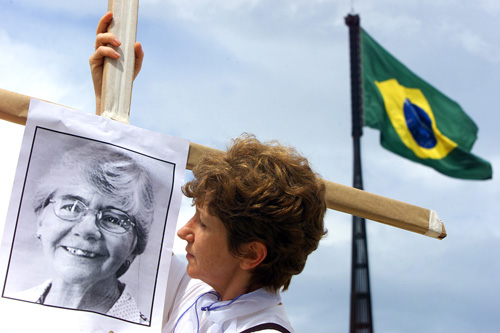 Acusado de matar Dorothy Stang tentar comprar área onde freira foi assassinada dorothy