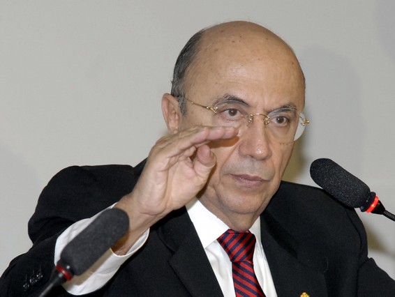 Presidente do Banco Central evita comentários sobre futuro da taxa de juros meirelles