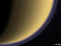 Lua de Saturno pode ter 'vulcões de gelo', dizem cientistas lua