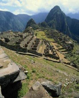 Cidade antiga é encontrada no Peru; assista peru
