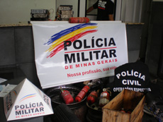 Policias Militar e Civil realizam “operação desmonte” foto04