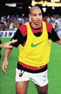 Flamengo apresenta atacante Adriano na quinta-feira (07) adriano_zagallo