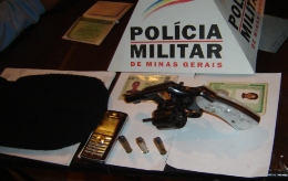 PM prende dupla assaltante e evita novo assalto assalto