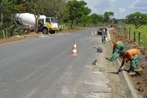 Término das obras do Lago das Roseiras facilita acesso a “praia” dos divinopolitanos – Na inauguração amanhã (21/04) show com Rodrigo Bergal 2555