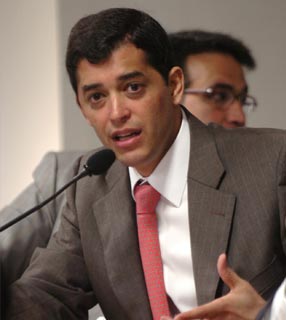 PSDB tem Índio como vice de José Serra – Não é um silvícola é o deputado federal Índio da Costa do DEM-RJ deputado-indio-da-costa