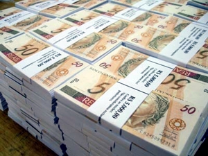 Candidatos Divinópolis: Os primos ricos, os pobres e os miseráveis para as eleições 2010 – Leiam análise do Divinews dinheiro