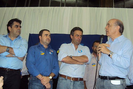 José Serra (PSDB) começa por Divinópolis a busca dos importantes 14 milhões de votos dos mineiros dsc02114