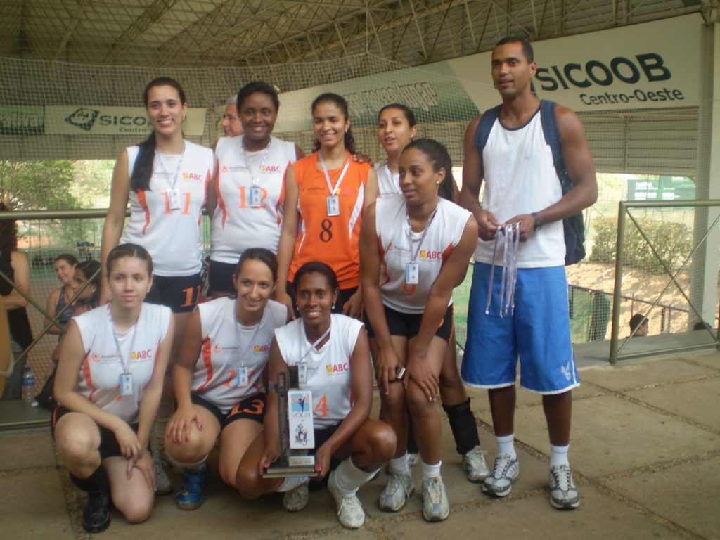 Seleção Divinopolitana de vôlei feminino é vice na Copa Fênix copa2bfc3aanix20i__