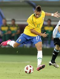 Brasil vence mais um jogo da seleção sub 20, mas dessa vez o destaque não foi apenas Neymar. neymar