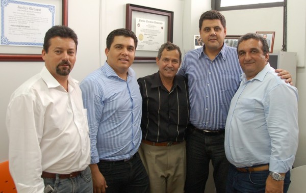 Jorge Periquito retoma diretório estadual do PRTB e quer vingança das traições que sofreu em Divinópolis – Ô grupinho chegado a uma traiçãozinha – “trair e coçar é só começar” edmar-jorgeperiguito-miltinho-paulocesar-prtb