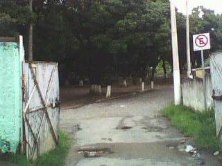 A ilha do Medo e do Abandono: Parque da Ilha em Divinópolis ( Veja as imagens ) img0193a