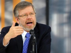 Presidente da Câmara Federal, Marco Maia do PT, acha normal que o Partido Social Cristão faça cobrança de “caixinha” marco-maia-presidente-camara-300x225