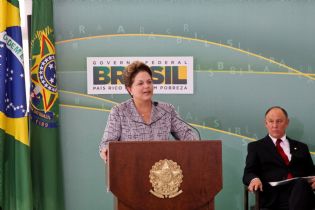 Dilma Rousseff escolhe nomes da Comissão da Verdade 20120416161808