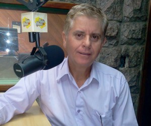 MUDANÇA POLITICA ABRUPTA: prefeito revoga exoneração de Secretário de Desenvolvimento Econômico – “Dançou” como vice de Vladimir Azevedo rodrigo_resende