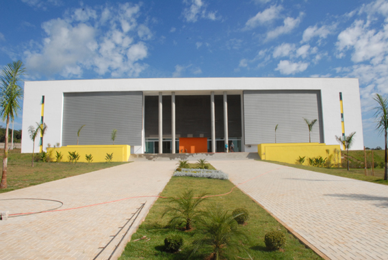 Prefeito de Divinópolis reconhece a importância da UFSJ no município e faz parceria para ampliar assistência na atenção básica campus_dona_lindu