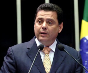Marconi Perillo ameaça PSDB “Não me deixem sozinho” marconi-perillo-senado