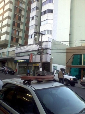 Clinica clandestina é interditada no centro de Divinópoilis pela Vigilância Sanitária em Saúde edificil