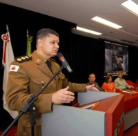 Estado lança Plano de Emergência contra as chuvas para período 2012/2013 dos-853-municipios-mineiros-707-cidades-ja-possuem-comissoes-municipais-de-defesa-civil_g_g_box