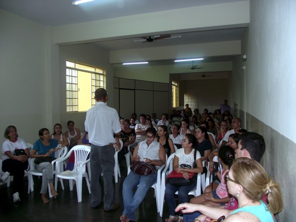 Cheiro de paralisação dos servidores do município de Divinópolis (vídeos) sintran-reunio