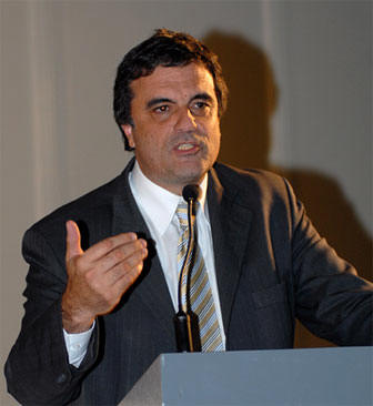 Policia Federal paulista “fura olho” de ministro e quase provoca sua demissão jose-eduardo-cardozo
