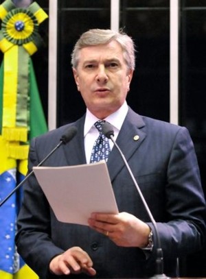 BOMBA: com 16%, Fernando Collor de Melo pode disputar novamente a Presidência em 2014 fcollor