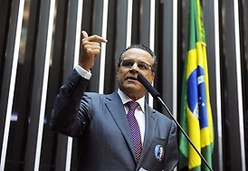 Outra surra na oposição: Henrique Eduardo Alves com maioria dos votos (271) é eleito o novo presidente da Câmara Federal imghomeagencia1359994622527