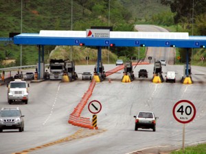 Ministério Público de Minas (MPMG) quer suspensão da cobrança de pedágio na MG-050 pedagio-mg-050