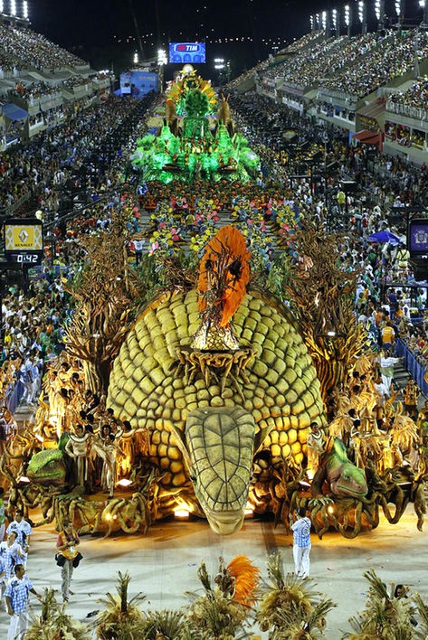 RESULTADO ESCOLA DE SAMBA: Vila Isabel é campeã do Carnaval carioca vila-isabel_acrima20130213_0045_15