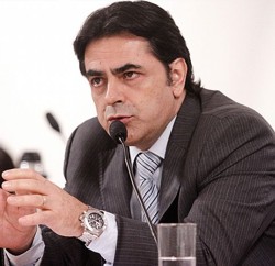 Trabalho de Domingos Sávio pela estadualização das fundações associadas à UEMG apresenta resultados foto_477