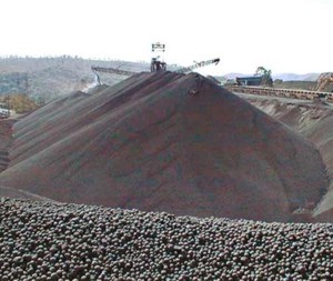 Estados produtores de petróleo querem royalties dos Estados produtores de minério – Minas e Pará ganham de um lado e perdem de outro 2minerio_ferro