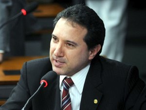 INÉDITO: Supremo Tribunal Federal – STF determina prisão imediata de deputado natan-donadon