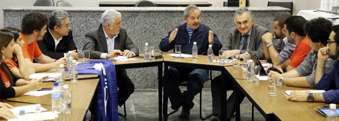 LULA COM APOIO DOS JOVENS DÁ O TROCO NA GLOBO: “Vamos ter de democratizar a mídia" images_cms-image-000326064