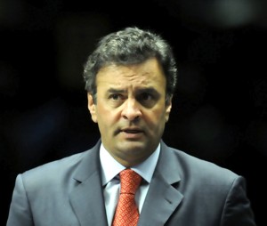 Aécio Neves do PSDB, PT com pronunciamento de 7 de setembro da presidenta Dilma, diz que vai levá-la à justiça acio-neves