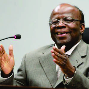 Joaquim Barbosa em êxtase expede ordem de prisão para José Dirceu, Genoino, Delúbio, Marcos Valério e outros oito réus da Ação Penal 470 (Mensalão) joaquim-barbosa-pajaraca