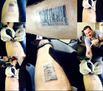 Pedófilo tucano ao ser preso mostra tatuagem com nome de Beto Richa (PSDB) – Governador nega ser amigo do fotógrafo tatuagem