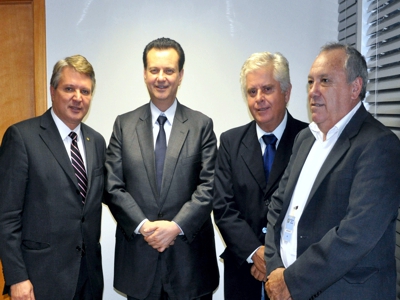 Deputado Jaiminho e Rodrigo Resende, vice-prefeito de Divinópolis estiveram com ministro das Cidades, Gilberto Kassab buscando infraestrutura jaiminho