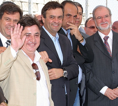 Imagem ilustrativa : Perrela ao lado de Aécio e Eduardo Azeverdo