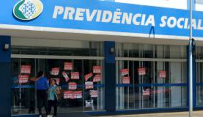 INSS encerra greve mas só abrem na próxima quarta-feira (30) – Peritos seguem em greve insss
