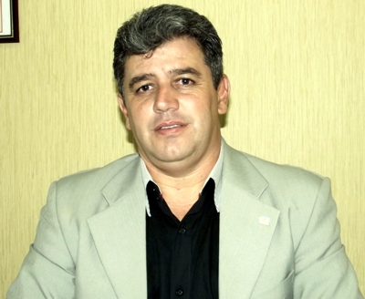 VEREADOR DESMENTE PREFEITO DE DIVINÓPOLIS dizendo que município não faz novo convenio com o HSJD, ele paga é uma dívida que estava camuflada Marquinhos