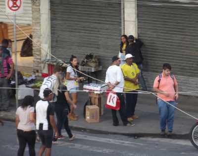 AMBULANTES DE DIVINÓPOLIS terão semana de fiscalização da Secretaria Municipal de Meio Ambiente camelôs
