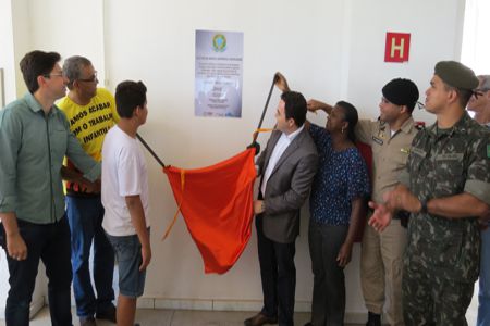 Moradores da Região Sudeste comemoram abertura do Centro de Artes e Esportes