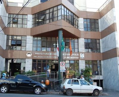 Prefeitura de Divinópolis emite nota sobre pagamento dos servidores públicos do municipio pagamento