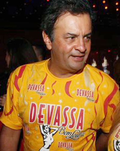“A merecidíssima desgraça de Aécio, o Mineirinho”